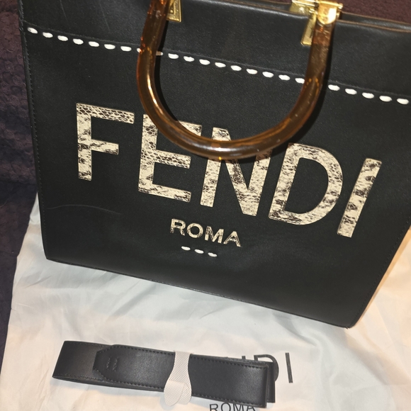 Fndi Black Tote Bag with Brown Handles - Picture 7 of 8